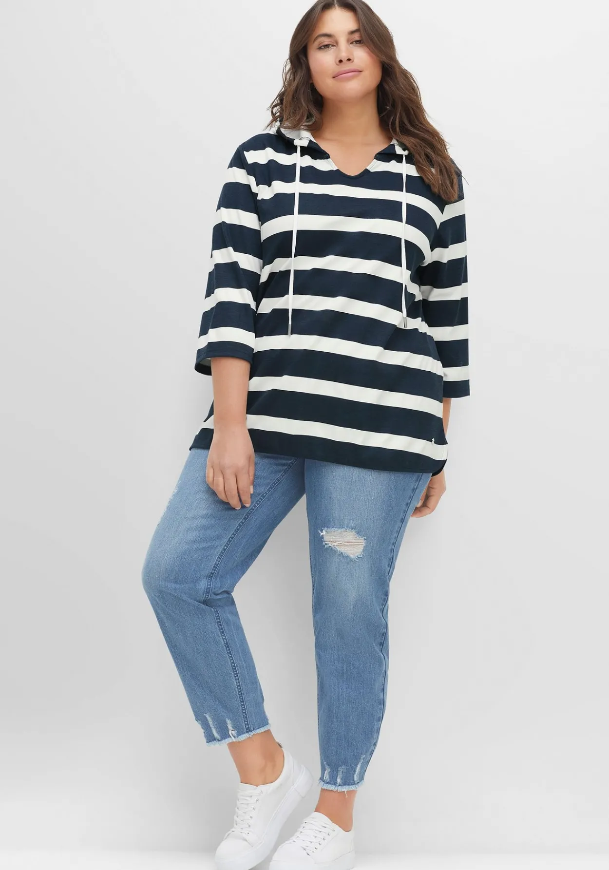 Kapuzenshirt mit Streifenmuster und 3/4-Arm<sheego New