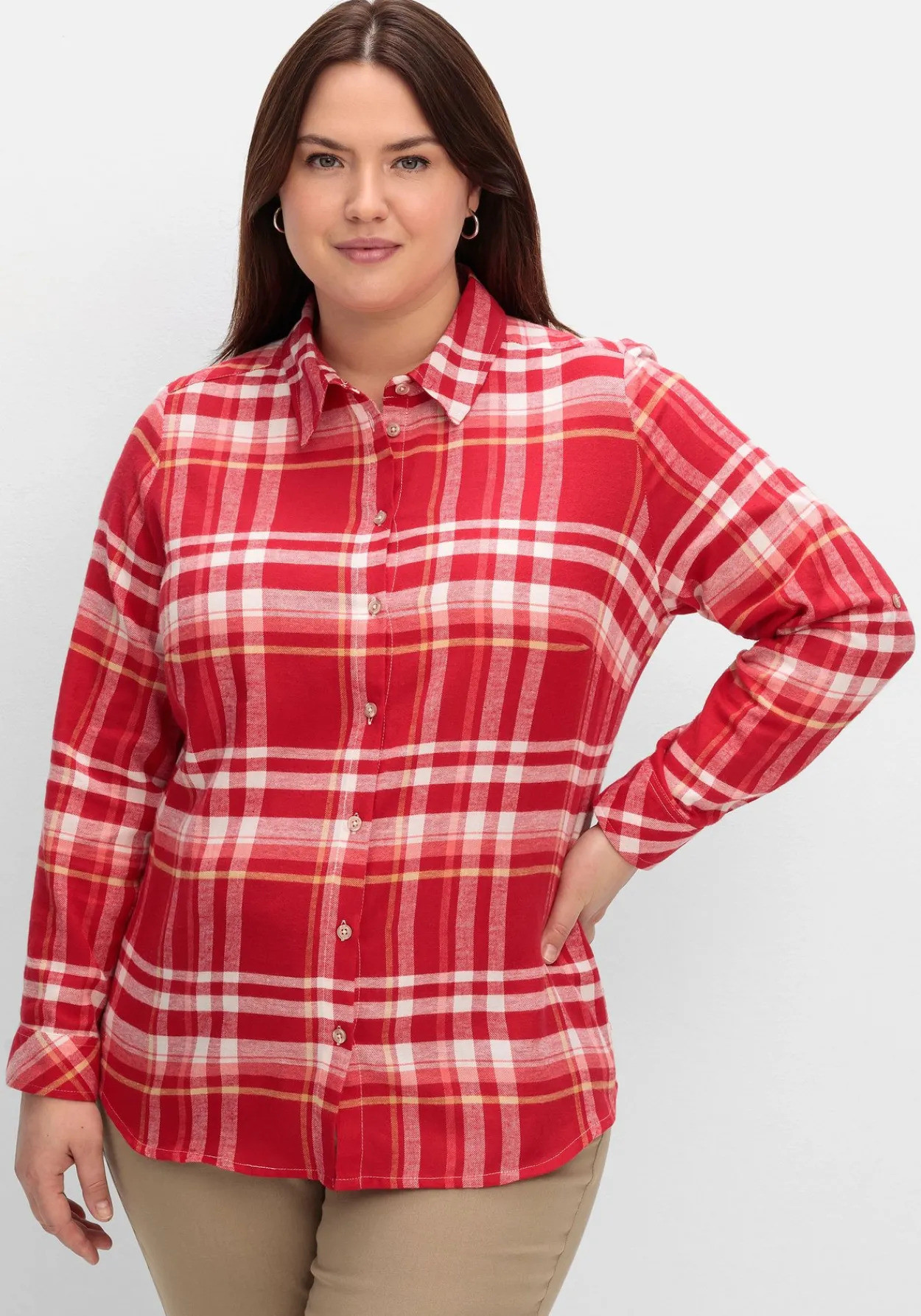 Karierte Flanellbluse mit Krempelärmeln<sheego x Collection L. Hot