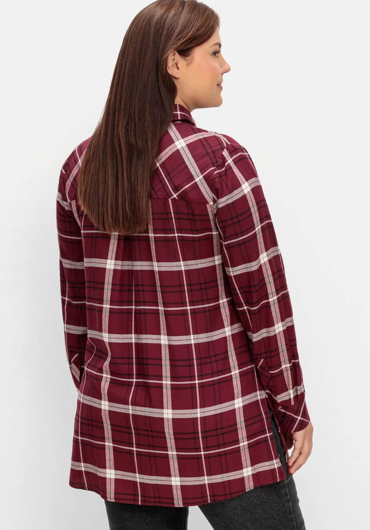 Karierte Longbluse mit Kragen und Manschettenärmel<sheego Clearance