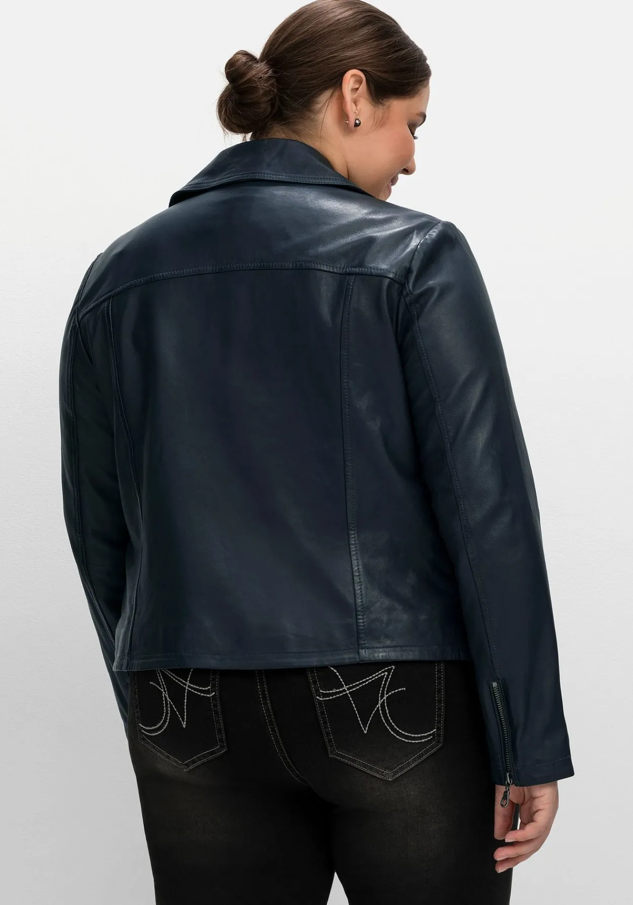 Kurze Lederjacke aus Lammnappa, im Biker-Stil<sheego Outlet