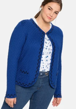 Kurze Trachten-Strickjacke mit Zierborte<sheego Best