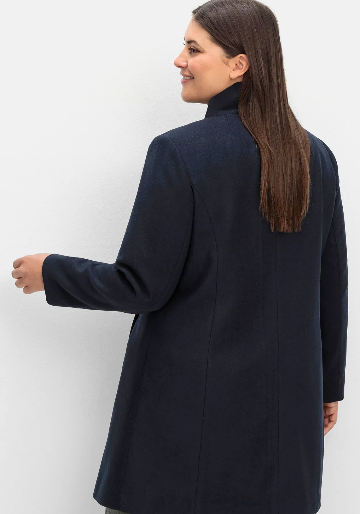 Kurzmantel mit asymmetrischem Kragen<sheego Clearance