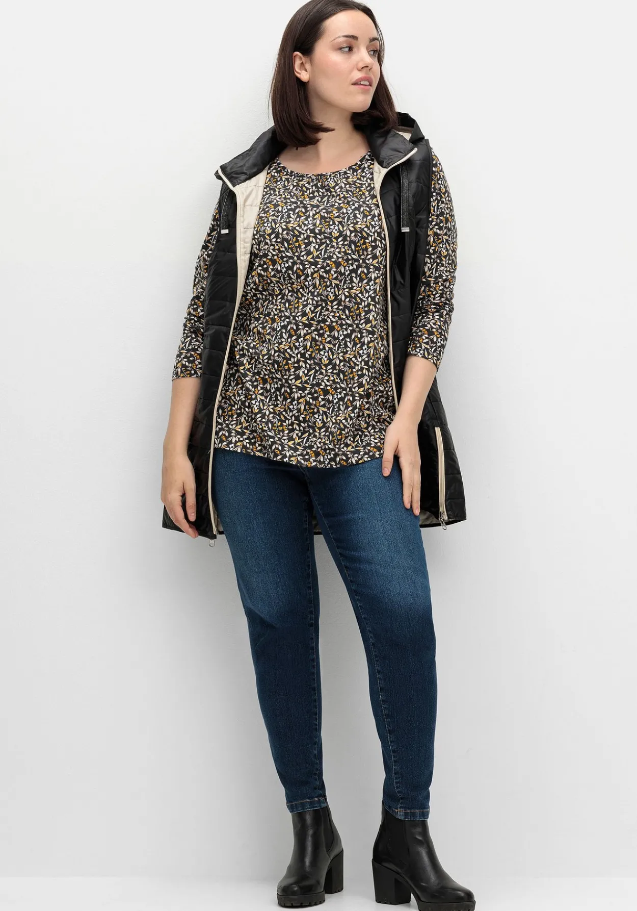 Langarmshirt aus Jersey mit Minimalprint<sheego Outlet