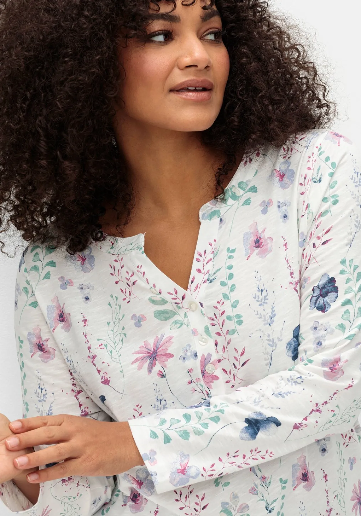 Langarmshirt mit Blumenmuster und Knopfleiste<sheego Best