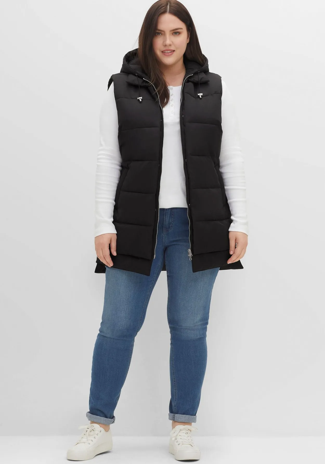 Lange Steppweste im Lagenlook, mit Kapuze<sheego Hot