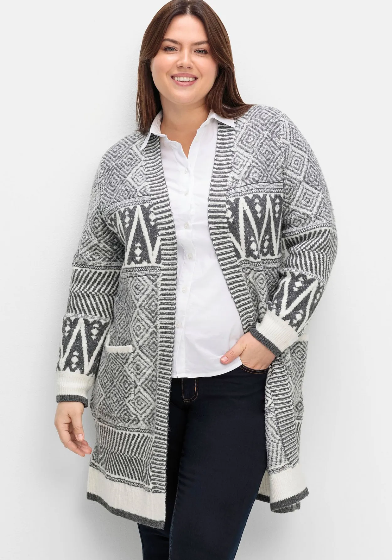 Lange Strickjacke im Jacquard-Mustermix<sheego by Joe Browns Sale