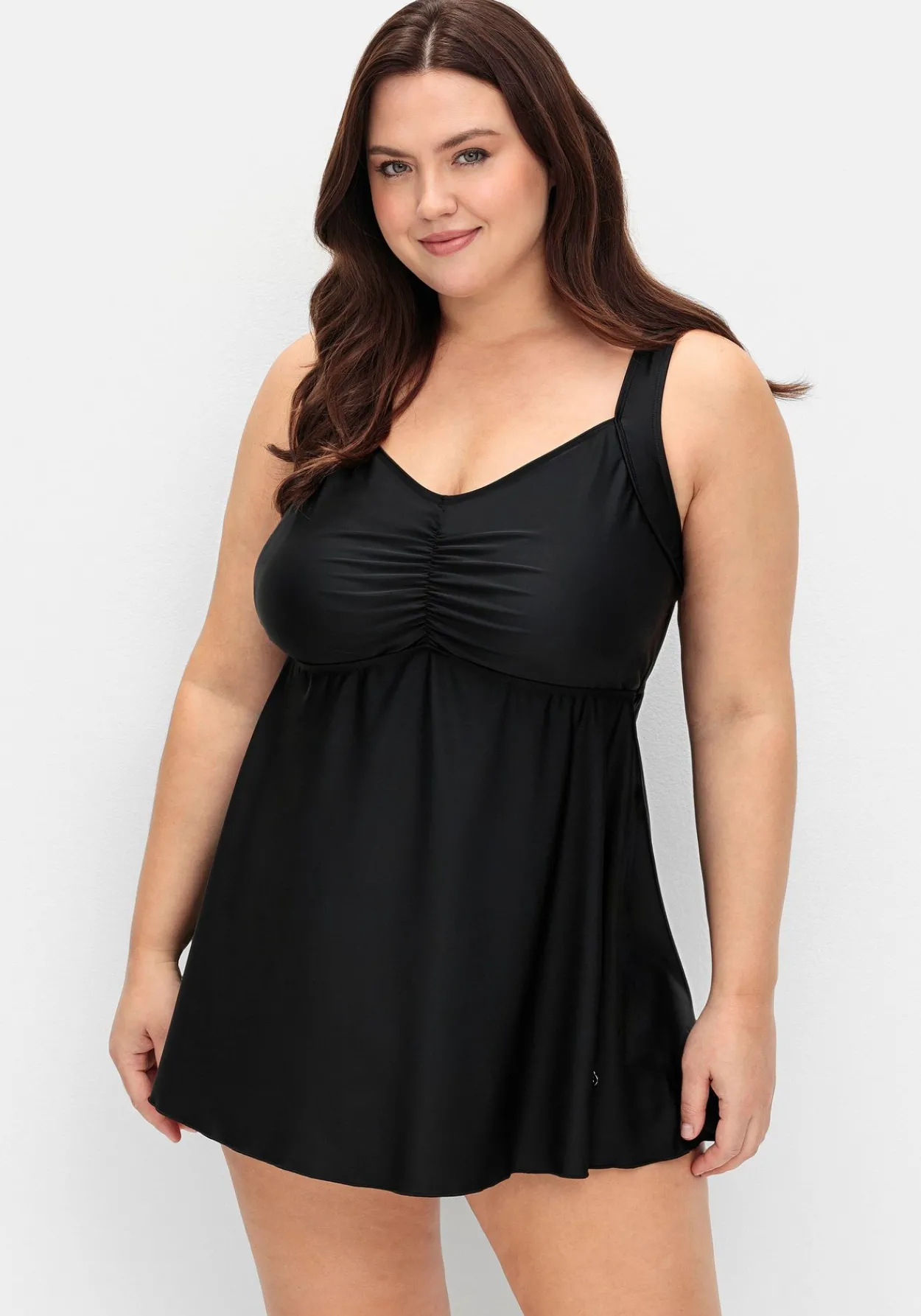 Langes Tankini-Oberteil, mit wattierten Softcups<sheego New