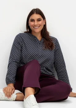 Leicht glänzende Schlupfhose mit Fleece-Innenseite<sheego Outlet