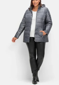 Leicht wattierte Steppjacke mit Kapuze<sheego Outlet