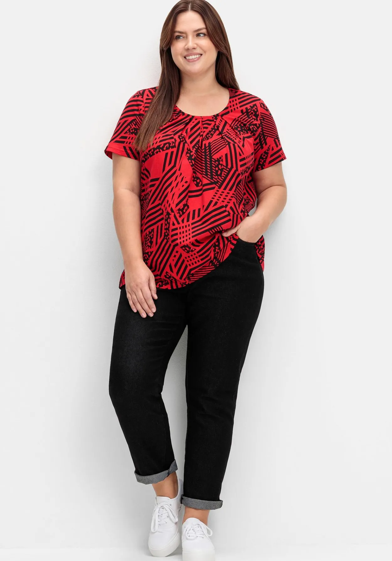 Longshirt in A-Linie, mit grafischem Muster<sheego New