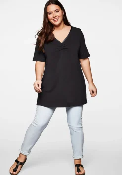 Longshirt in A-Linie mit Raffung am V-Ausschnitt<sheego New