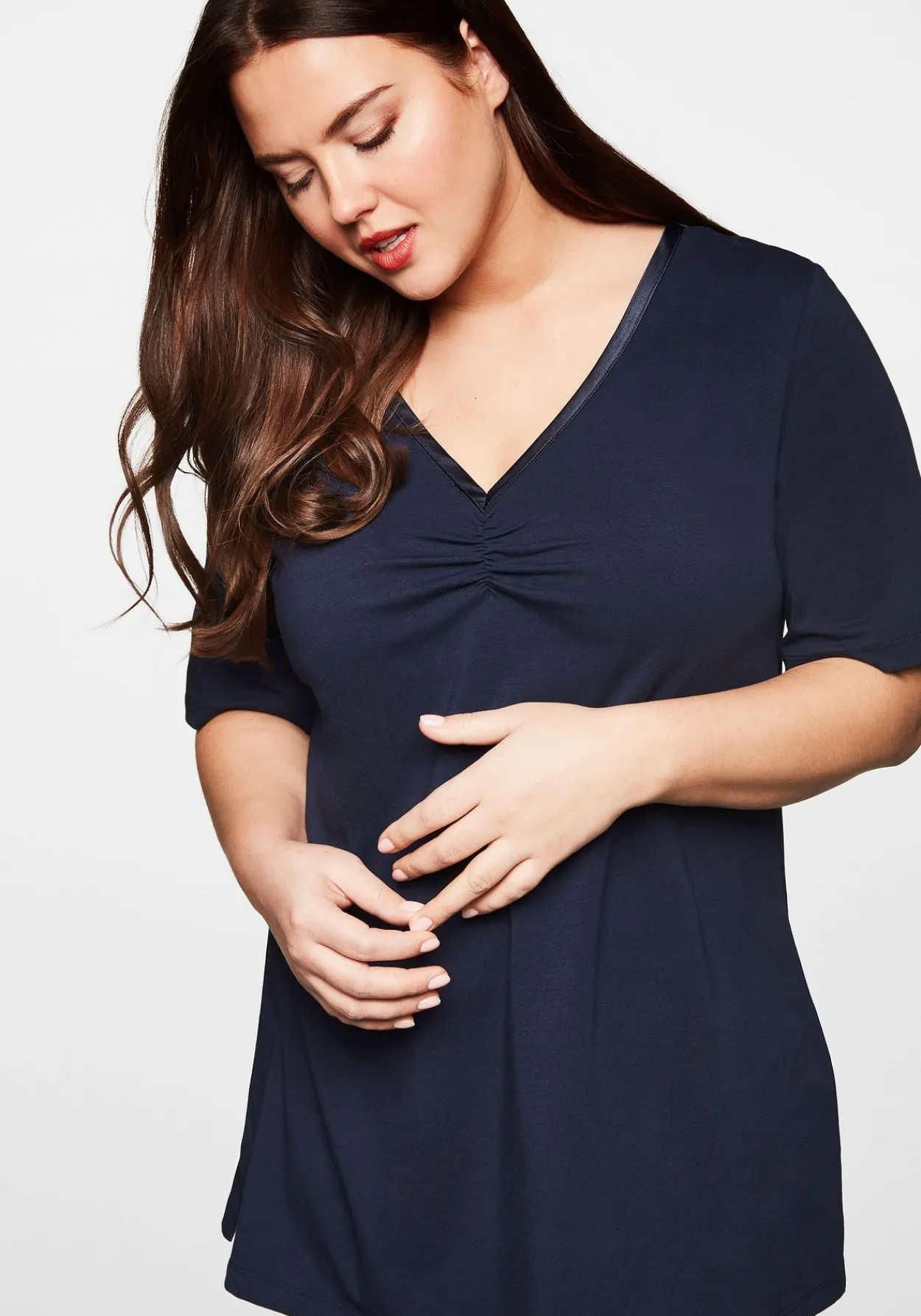 Longshirt in A-Linie mit Raffung am V-Ausschnitt<sheego Clearance