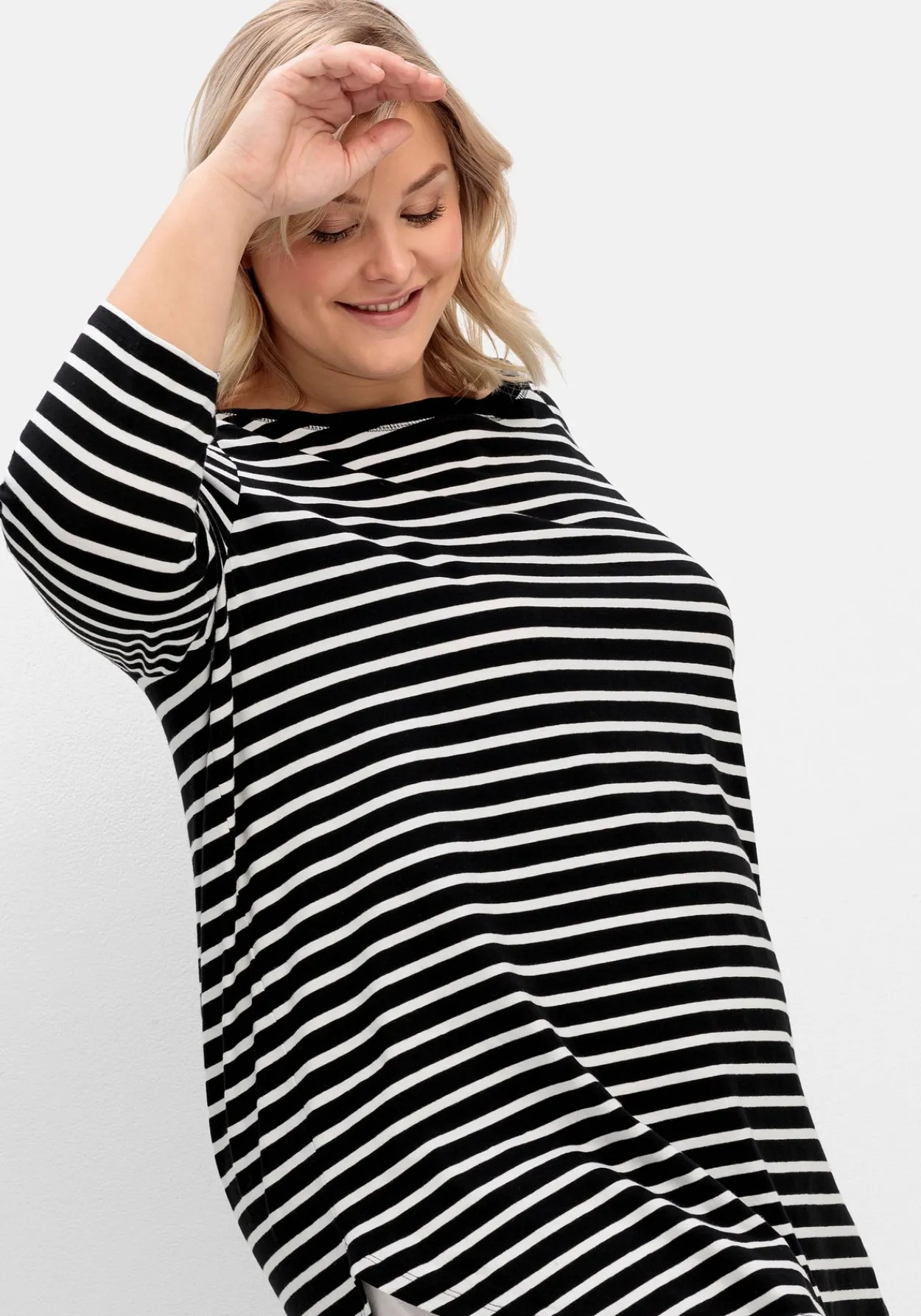 Longshirt in Oversized-Form mit Streifen<sheego Outlet