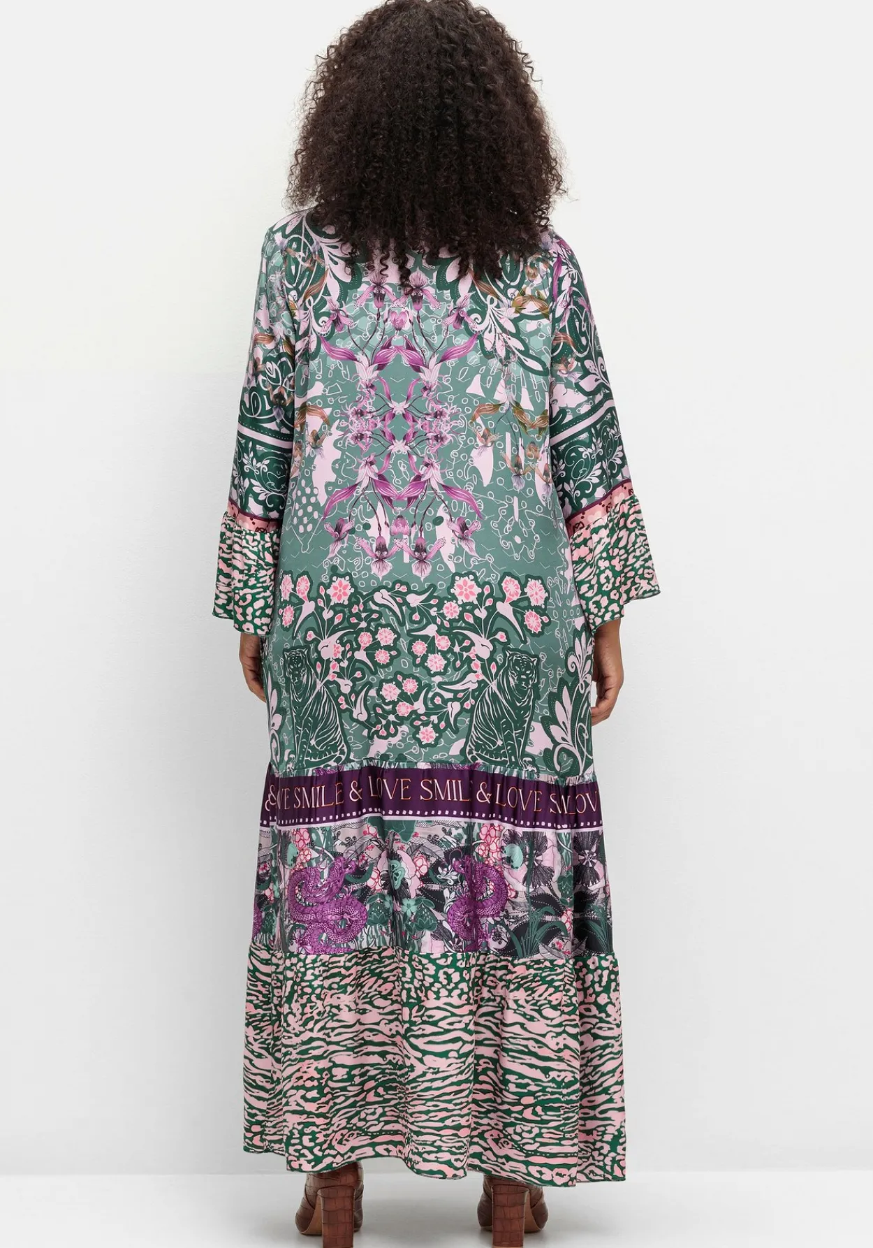 Maxikleid im Mustermix, mit Volants<sheego loves miss goodlife Hot