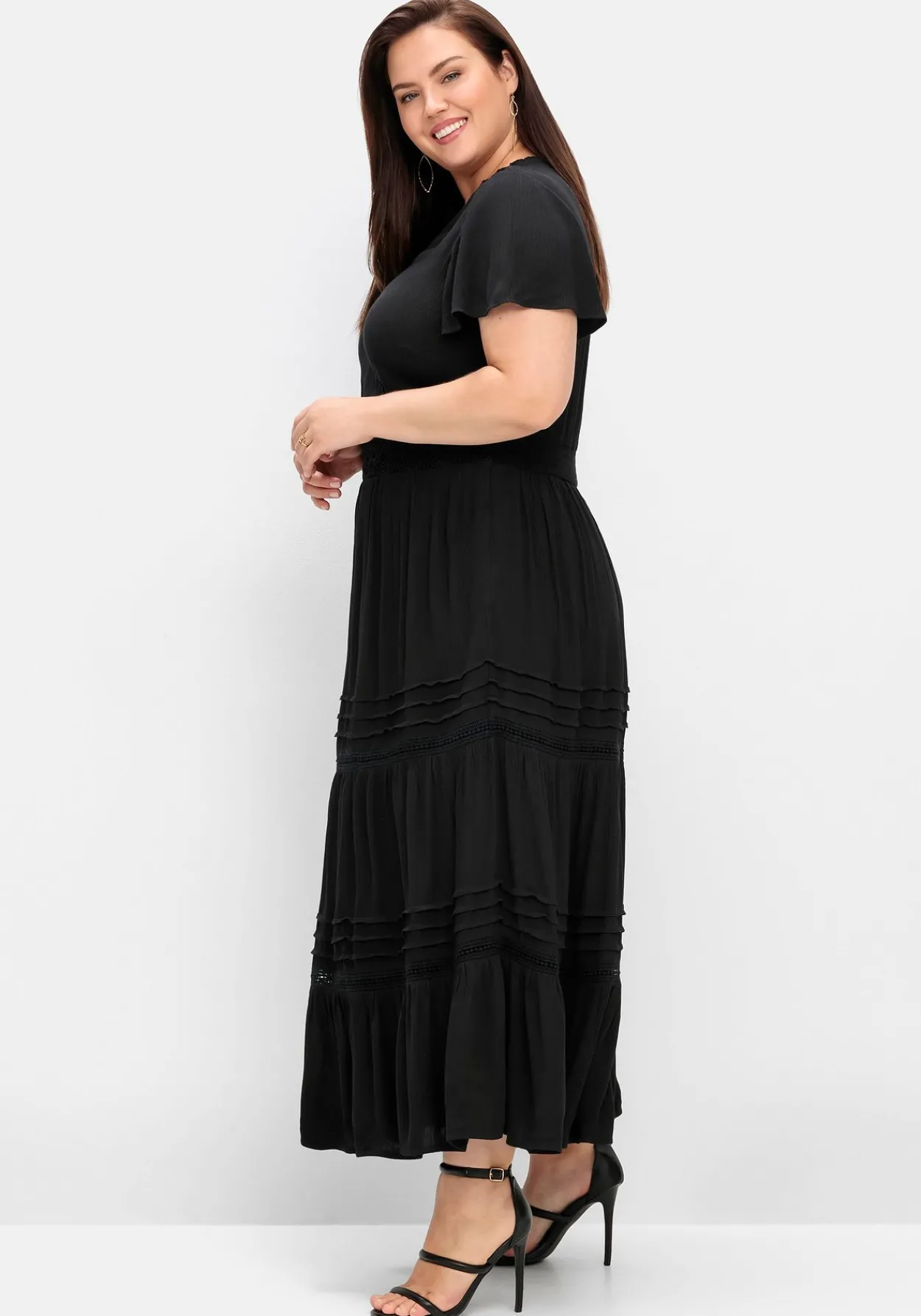 Maxikleid in Wickeloptik, mit Stufenvolant<sheego by Joe Browns Outlet