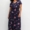 Maxikleid mit Alloverdruck und gesmokter Taille<sheego Hot