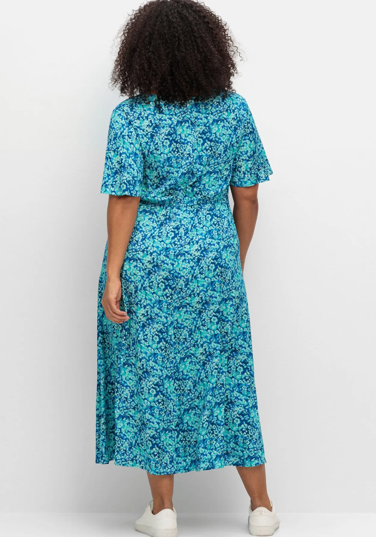 Maxikleid mit Knotendetail in der Taille<sheego Discount