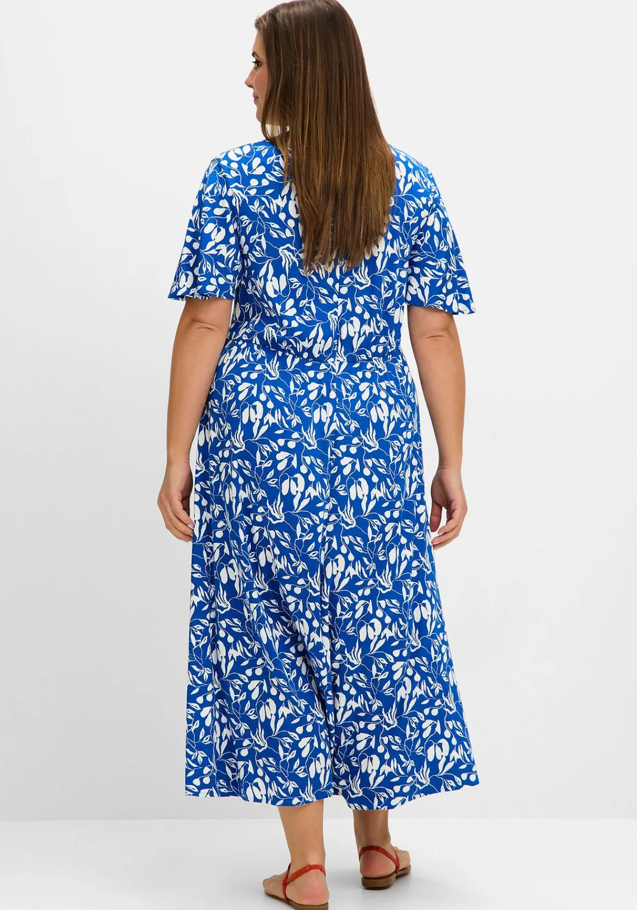 Maxikleid mit Knotendetail in der Taille<sheego Outlet