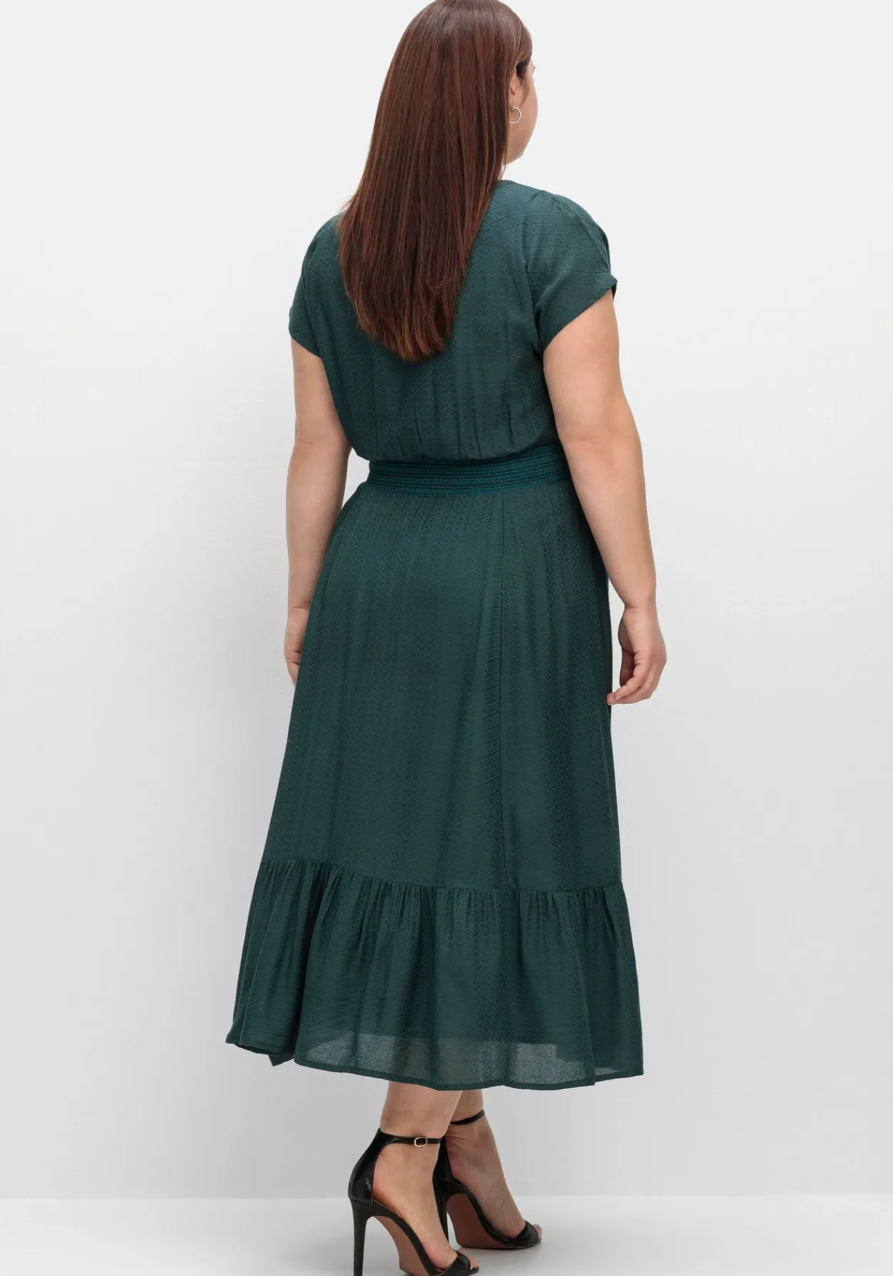Maxikleid mit Smokbund und Volant am Saum<sheego New