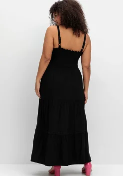 Maxikleid mit Smok-Oberteil und Volantrock<sheego Online