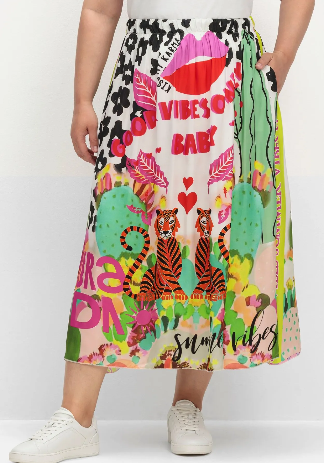 Maxirock aus Viskose-Satin, im Multicolor-Muster<sheego loves miss goodlife Discount