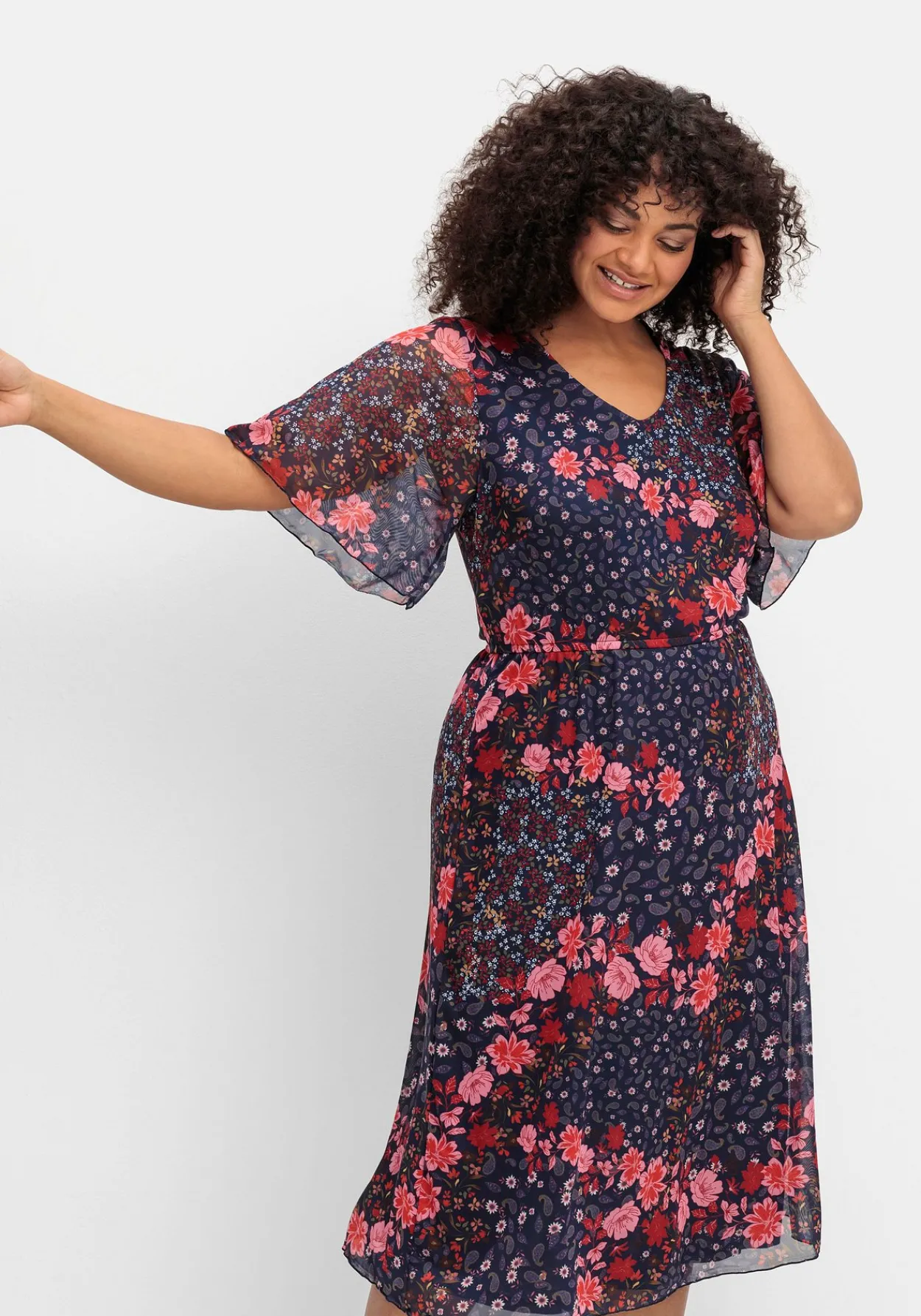 Meshkleid mit Blumendruck und Gummizugbund<sheego by Joe Browns Fashion