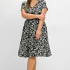 Midikleid mit Smokbund und weitem Rock<sheego Outlet