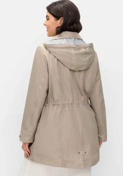 Parka in dezent schimmernder Qualität<sheego Discount