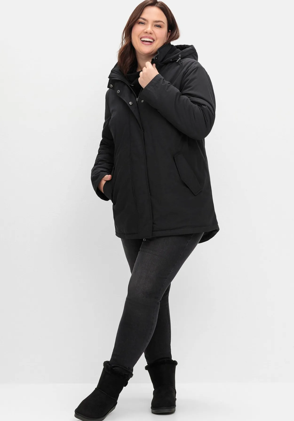 Parka mit gefütterter Kapuze und 2-Wege-Zipper<sheego Best