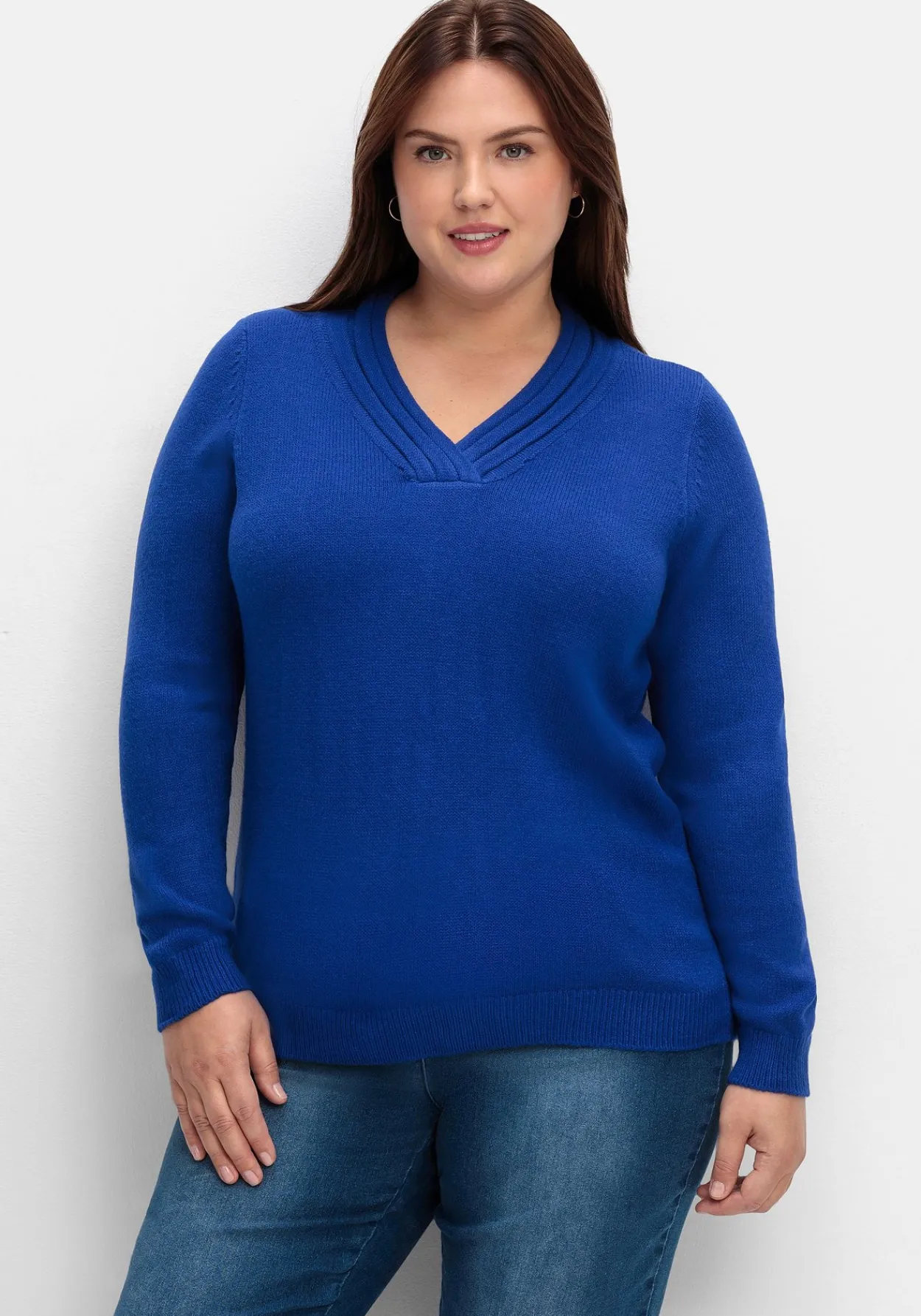 Pullover mit raffiniertem V-Ausschnitt<sheego Clearance