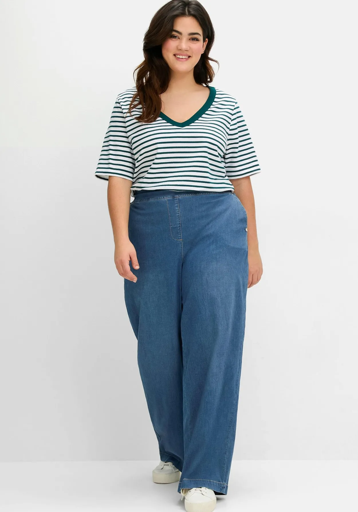 Ringelshirt mit V-Ausschnitt, in Rippstruktur<sheego Clearance