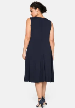 Ärmelloses Cocktailkleid mit Falten-Detail<sheego Outlet