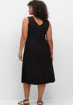 Ärmelloses Jerseykleid mit Raffung vorn<sheego Hot