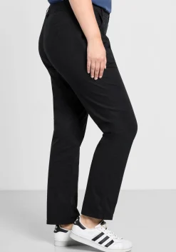Schmal zulaufende Chinohose mit Bundfalten<sheego Best