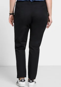Schmal zulaufende Chinohose mit Bundfalten<sheego Best