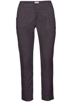 Schmal zulaufende Chinohose mit Bundfalten<sheego Online