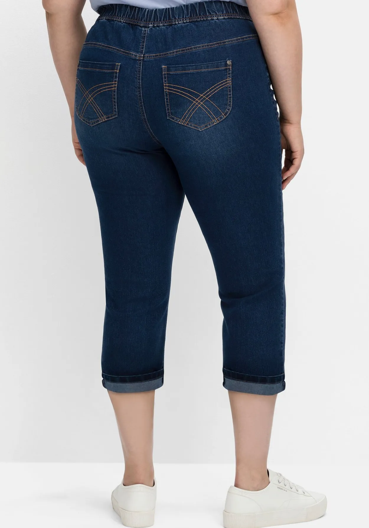 Schmale Caprijeans mit Saumumschlag<sheego Outlet