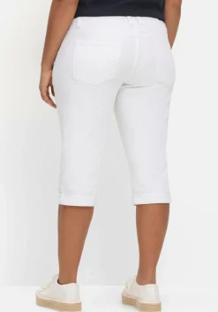 Schmale Caprijeans mit Used-Effekten<sheego Hot