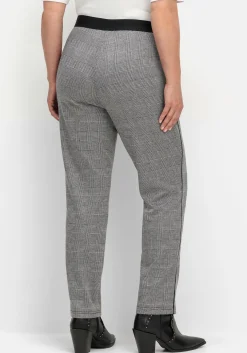 Schmale Hose mit grafischem Muster und Stretchbund<sheego Discount