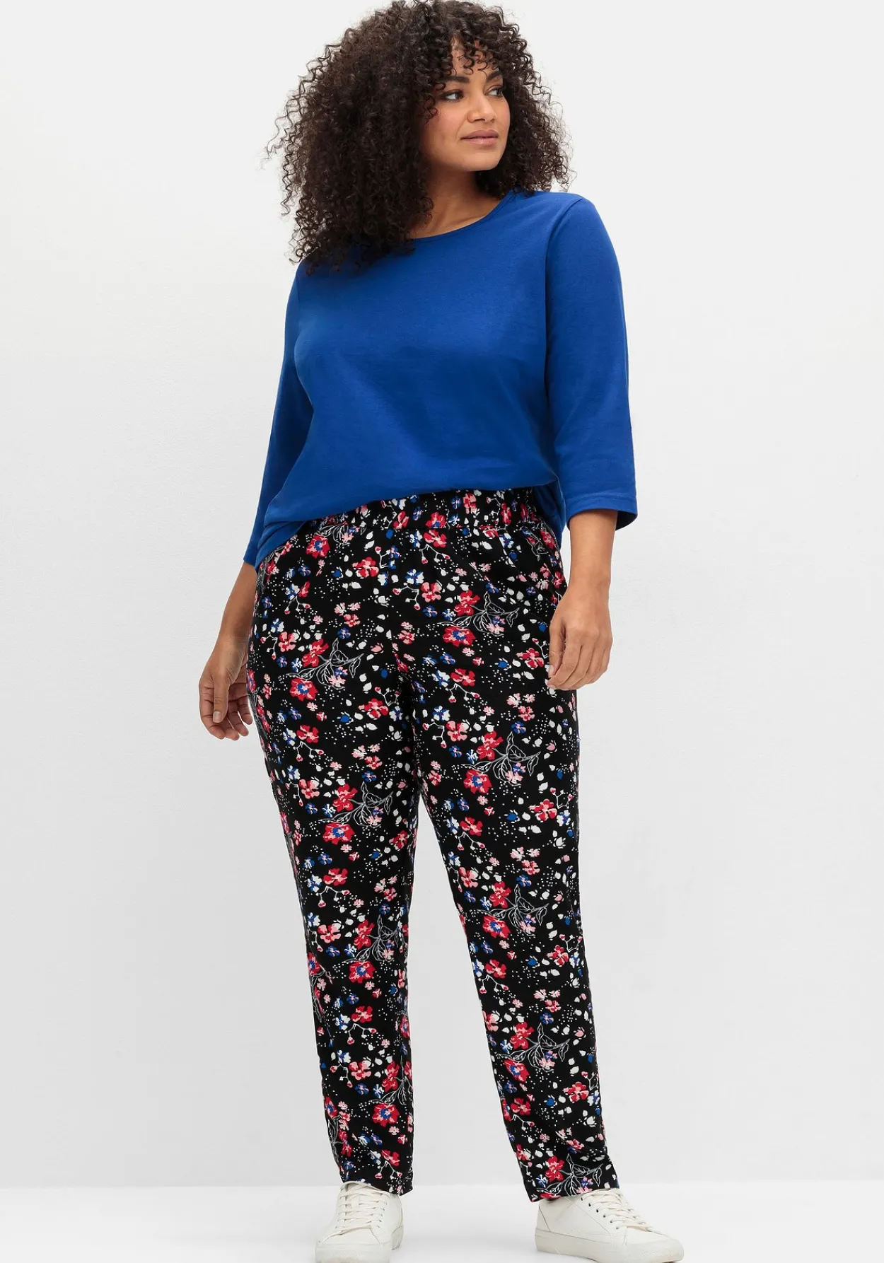 Schmale Hose mit Gummibund und Blumenprint<sheego Discount