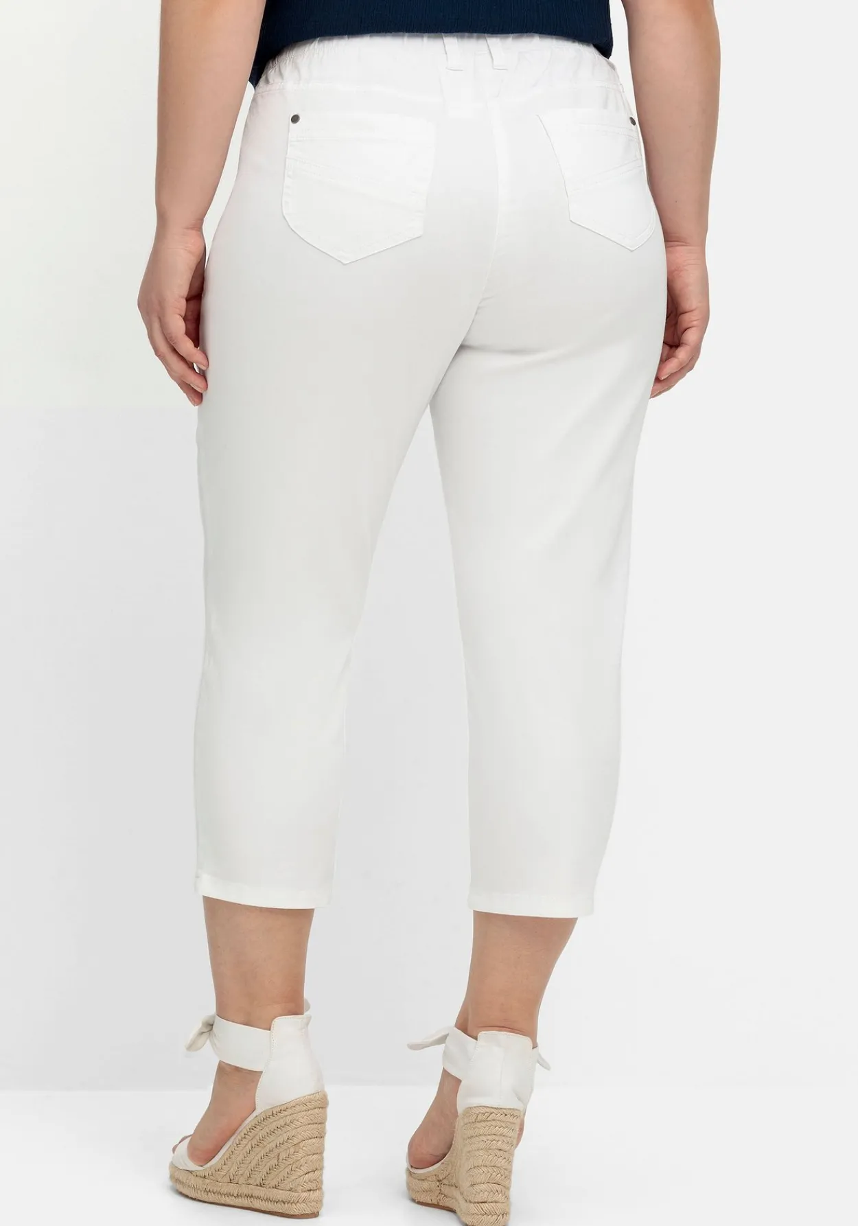 Schmale 7/8-Hose mit Gummibund, aus Twill<sheego Online