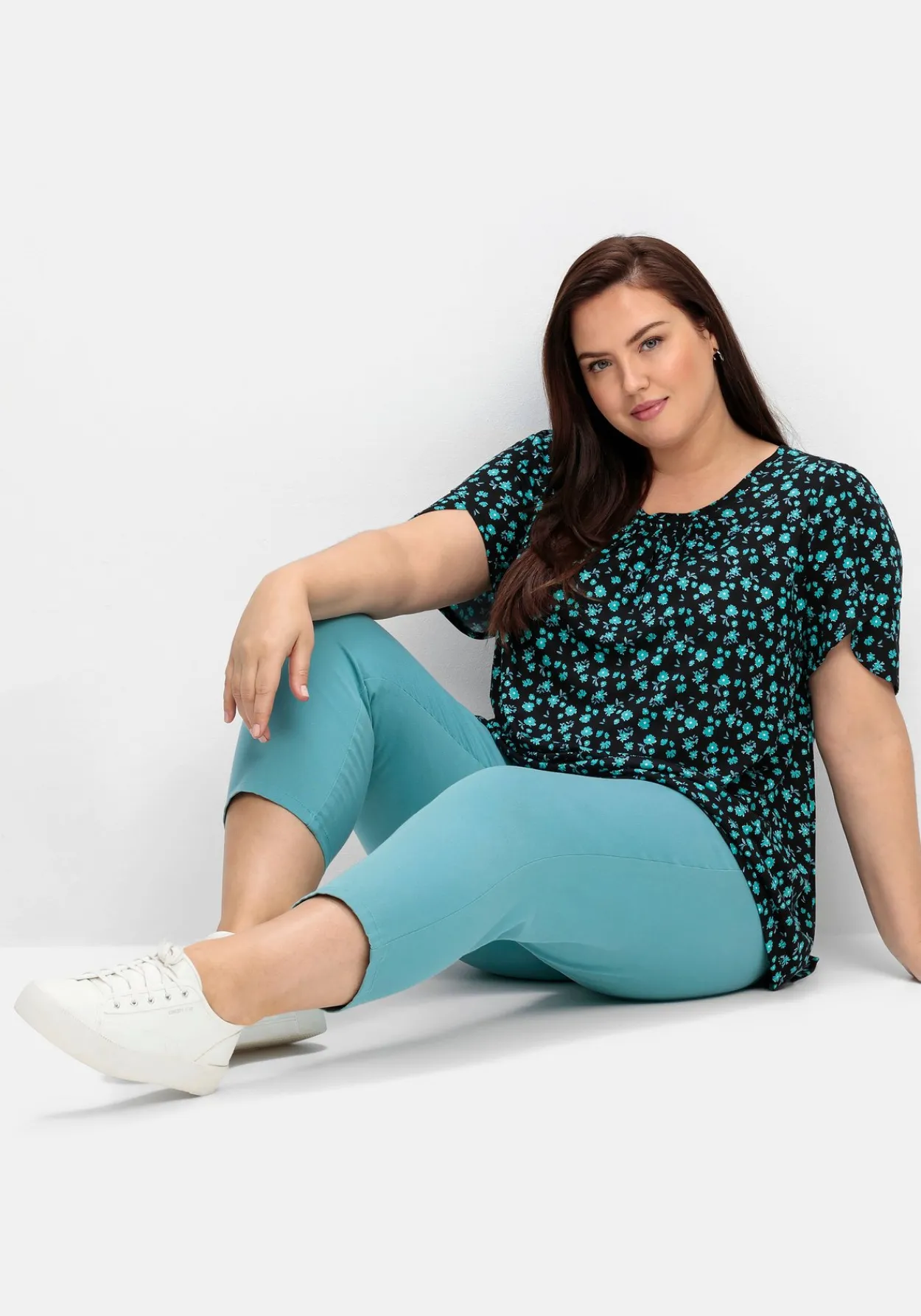Schmale 7/8-Hose mit Gummibund, aus Twill<sheego Outlet
