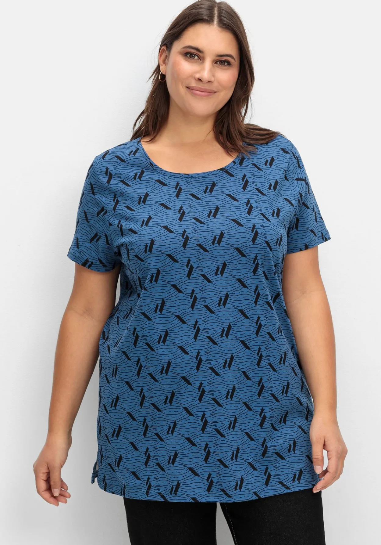 Shirt aus Jersey, mit Alloverdruck<sheego Fashion