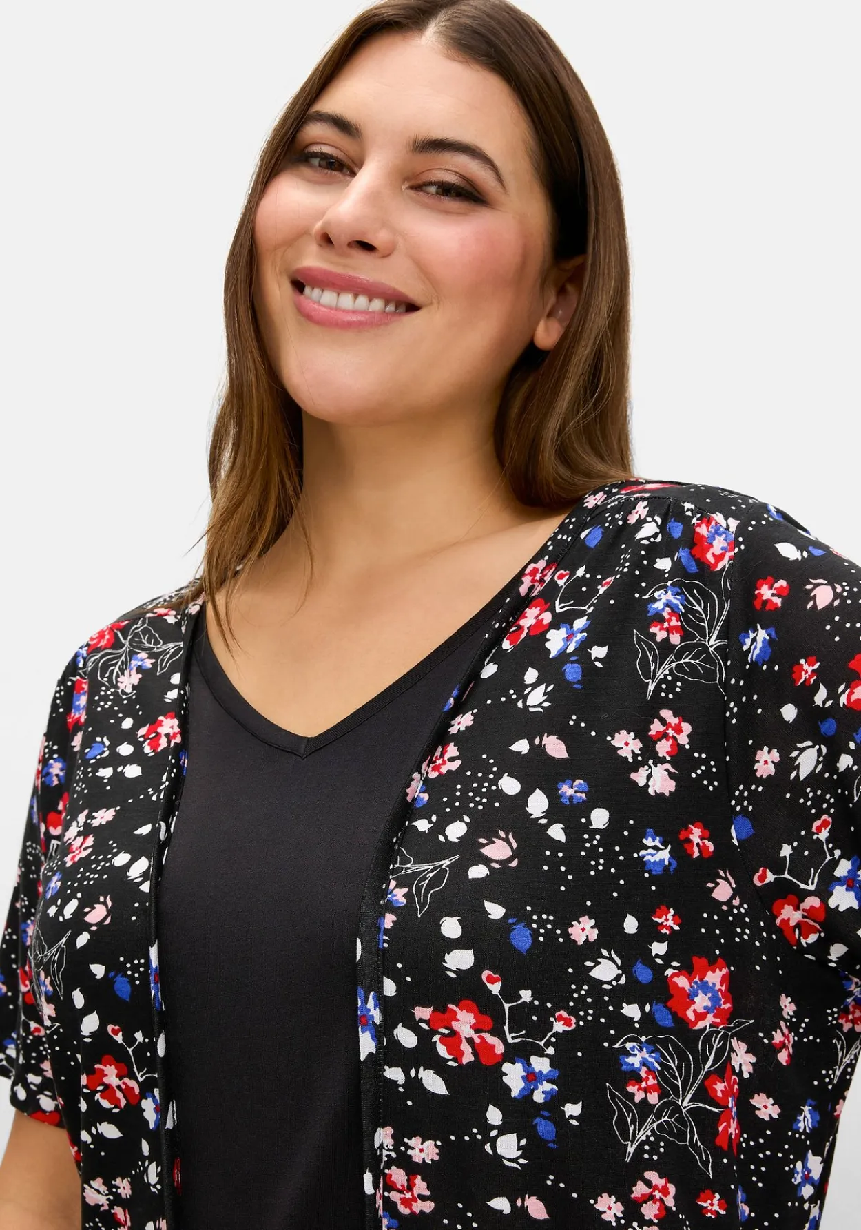 Shirt in 2-in-1-Optik, mit Blumendruck<sheego Fashion