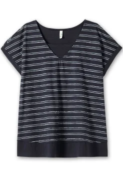 Shirt in Layeroptik, mit dezenten Streifen<sheego Outlet