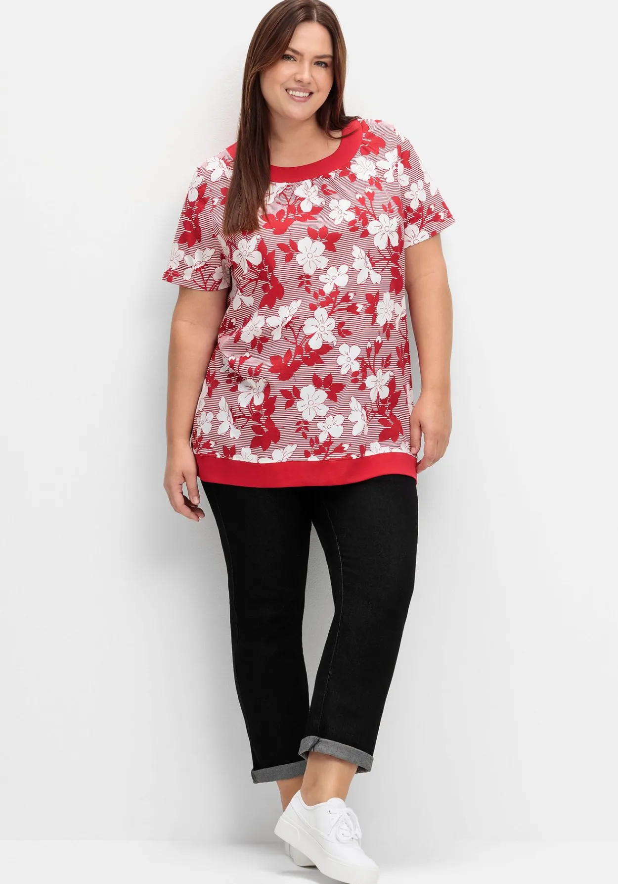 Shirt in leichter A-Linie, mit Blumendruck und Streifen<sheego Online