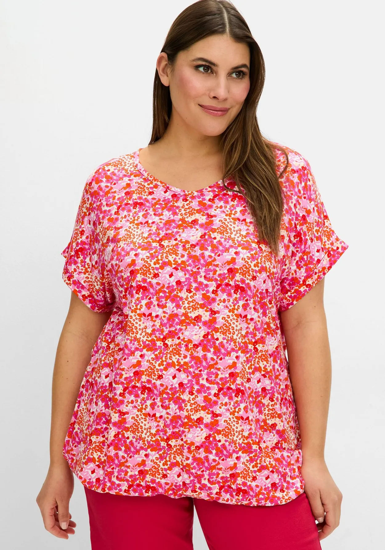 Shirt mit Blumendruck und Saum-Gummizug<sheego New