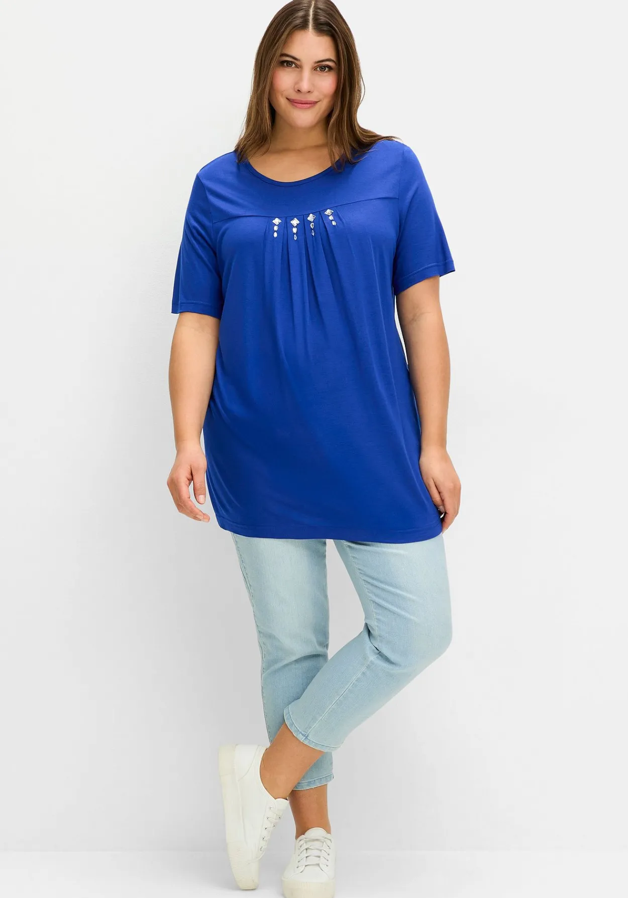 Shirt mit Faltendetails und Ziersteinen<sheego Outlet