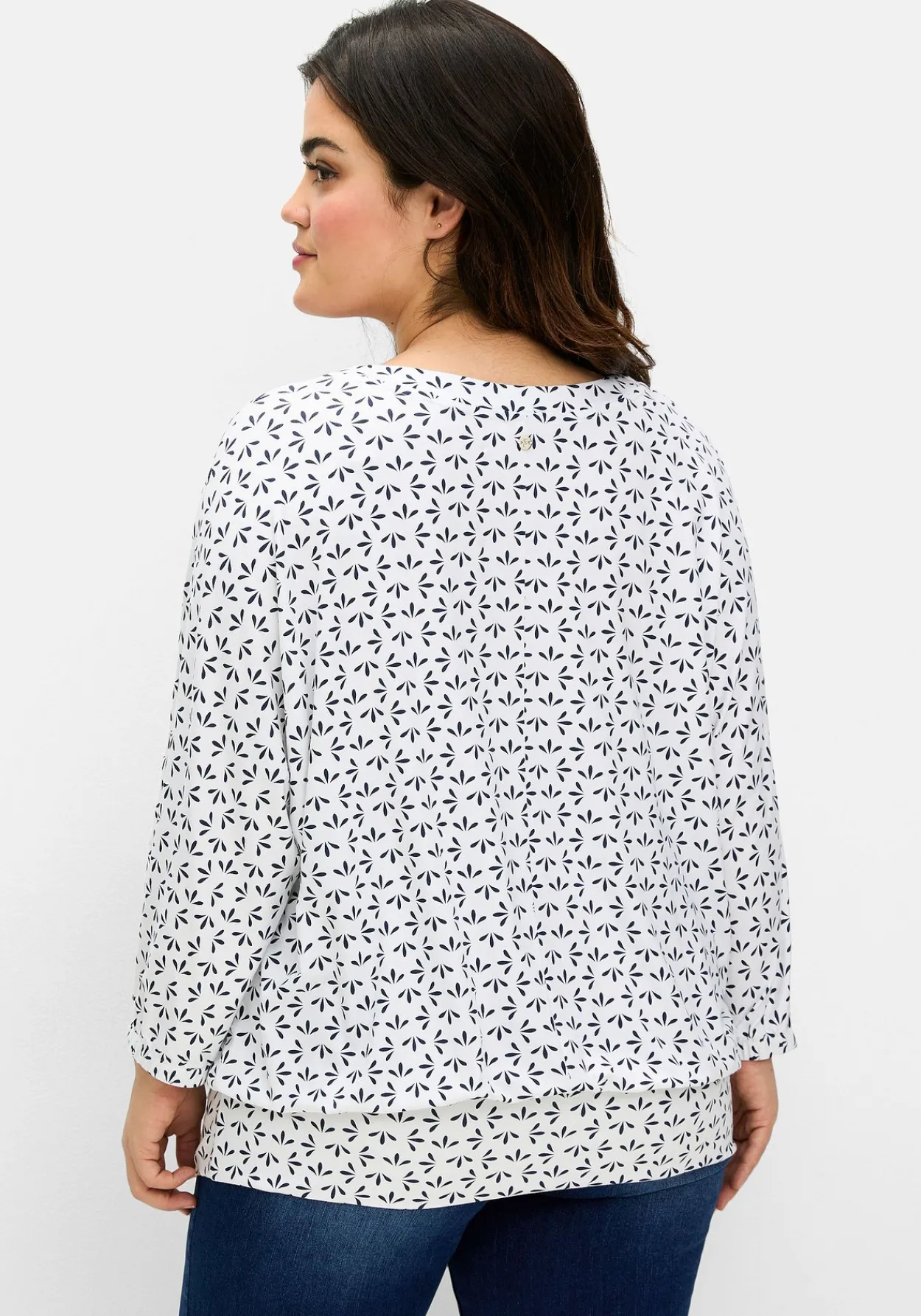 Shirt mit 3/4-Fledermausärmeln und V-Ausschnitt<sheego Fashion