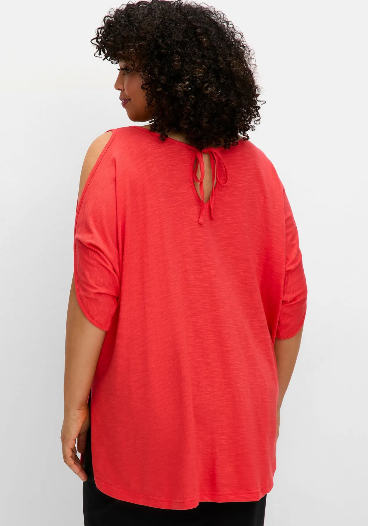 Shirt mit geschlitzten Fledermausärmeln<sheego Fashion